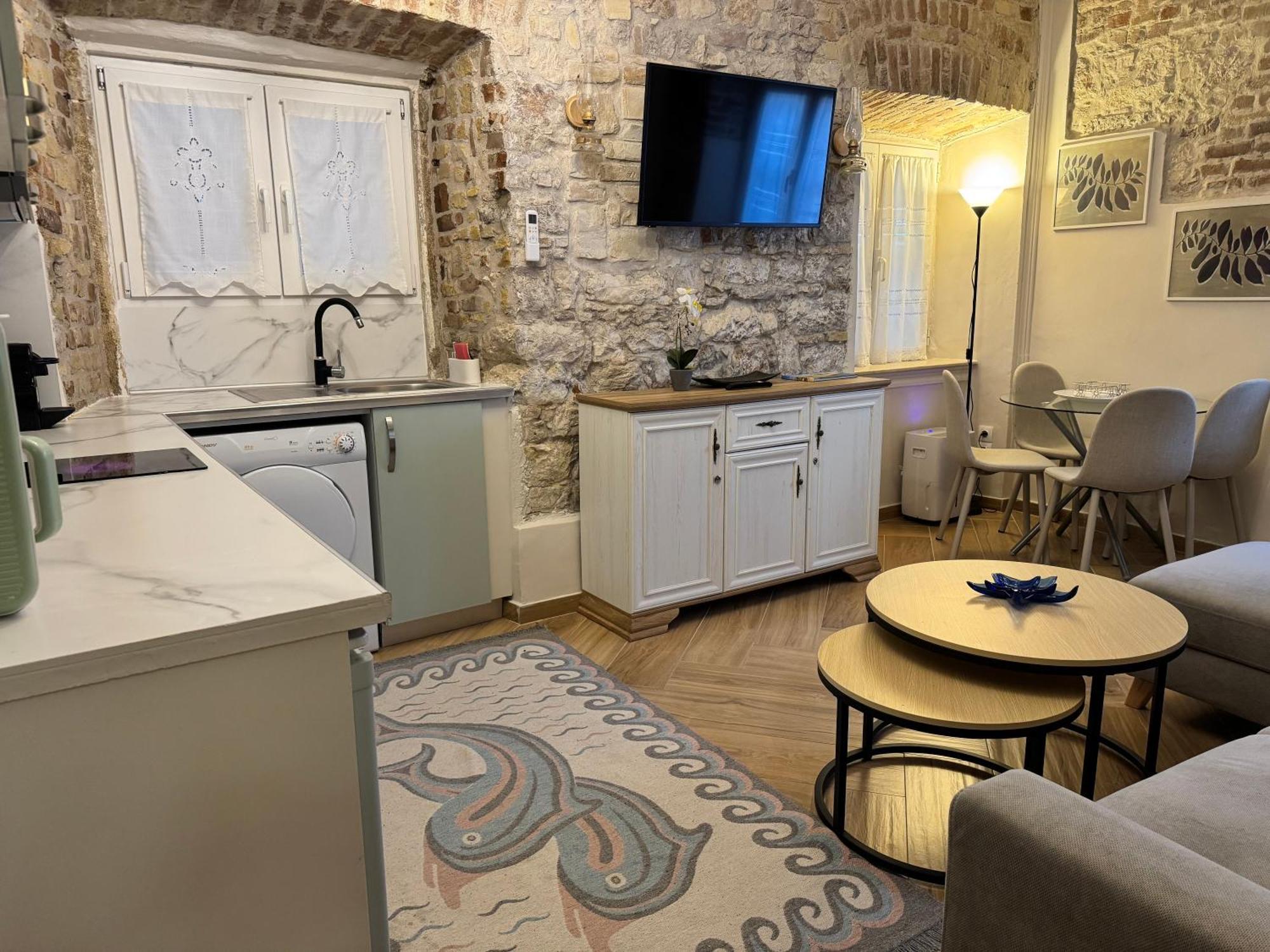 Bruskos Luxury Daire Korfu Dış mekan fotoğraf